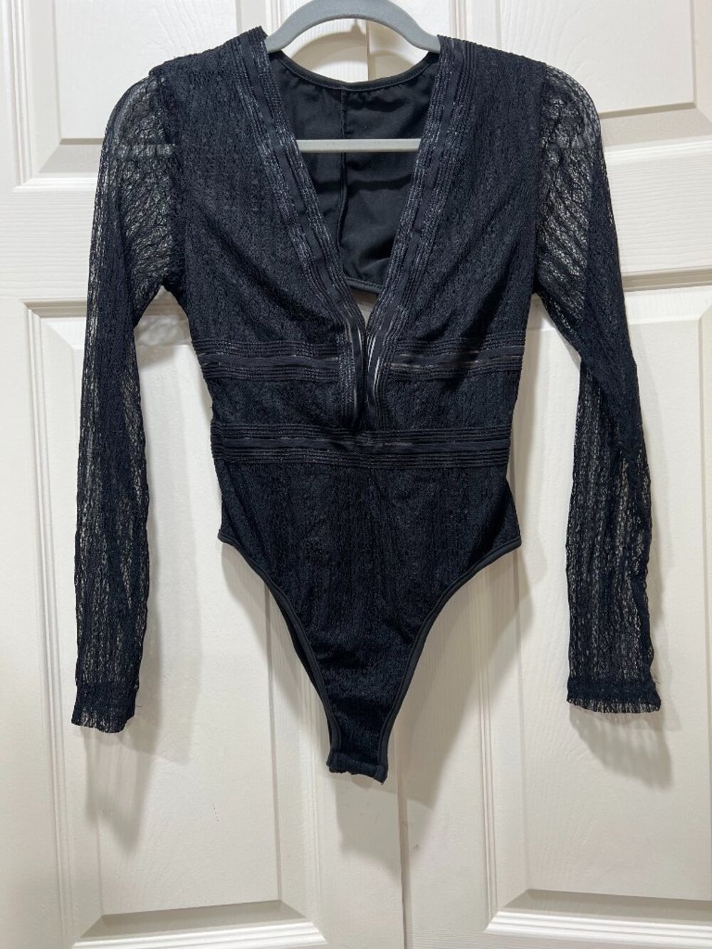 Women’s SHEIN Black Lace Long Sleeve Bodysuit Deep V Sheer Cutout Top - Large